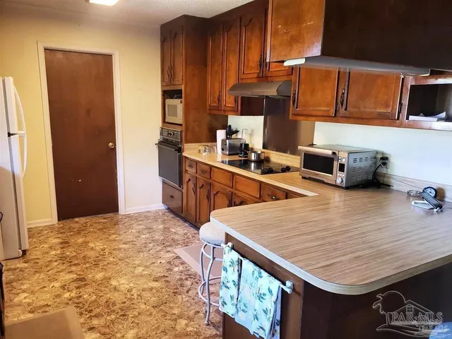 $399,000 | 929 New Haven Drive, Cantonment, FL 32533