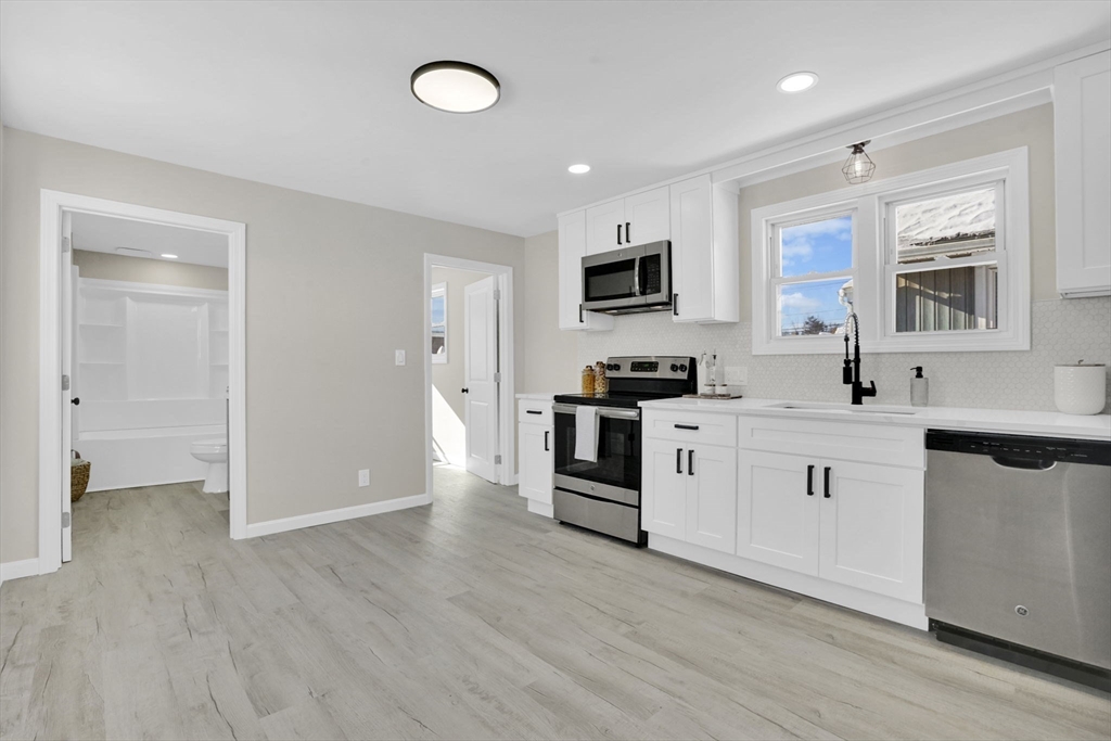 115 Hampden Street Springfield, MA 01151 - Photo 13 of 35