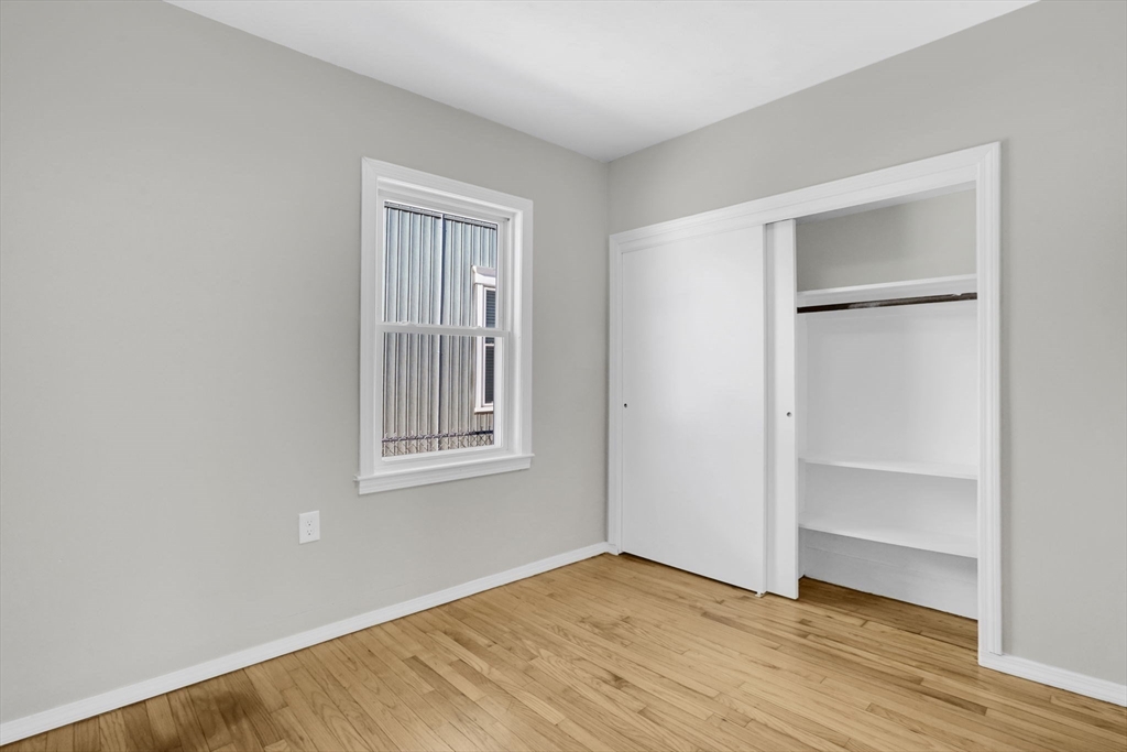 115 Hampden Street Springfield, MA 01151 - Photo 15 of 35