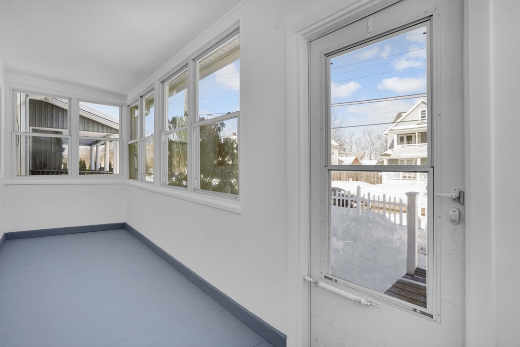 115 Hampden Street Springfield, MA 01151 - Photo 25 of 35