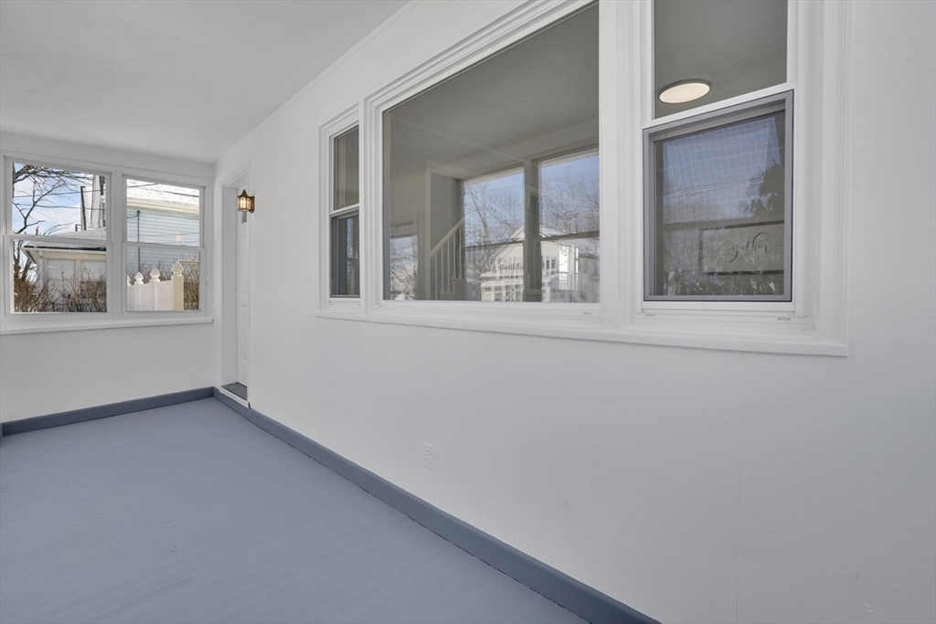 115 Hampden Street Springfield, MA 01151 - Photo 26 of 35