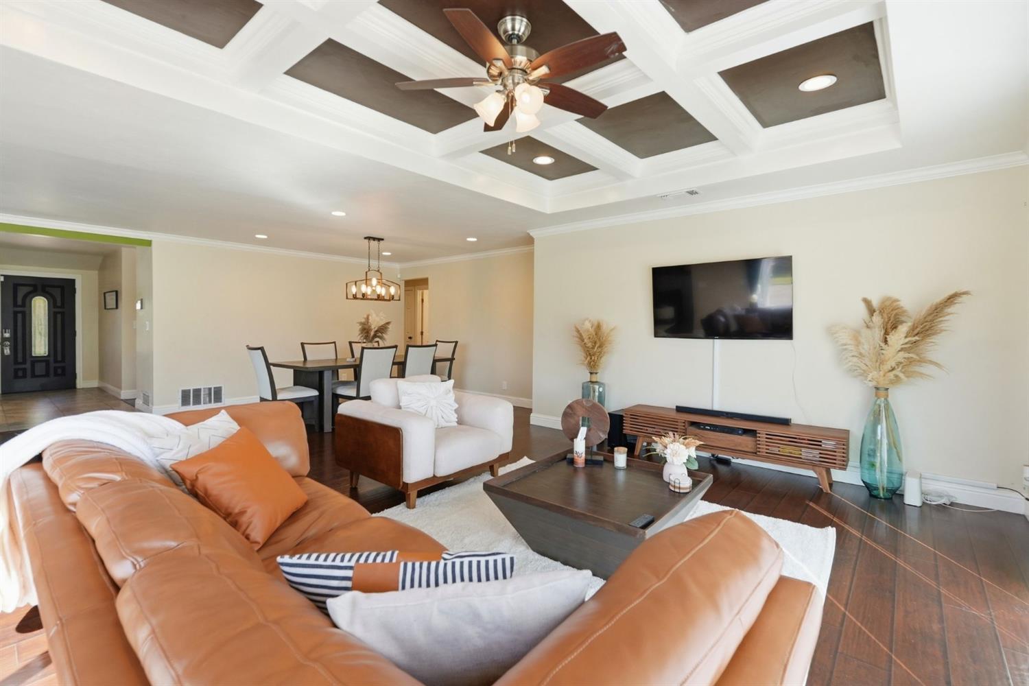 1700 Rolling Hills Road Sacramento, CA 95864 - Photo 12 of 65