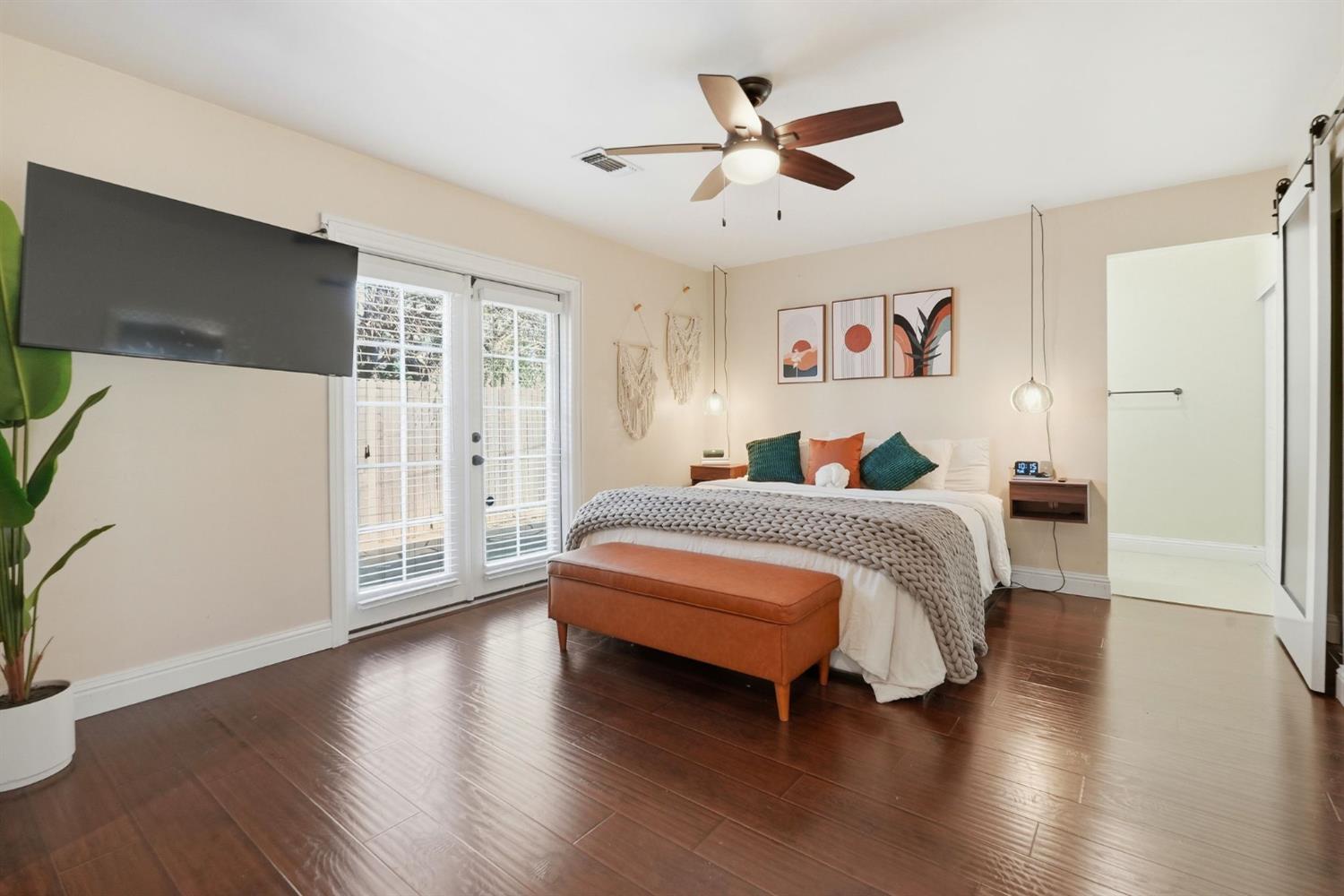 1700 Rolling Hills Road Sacramento, CA 95864 - Photo 30 of 65