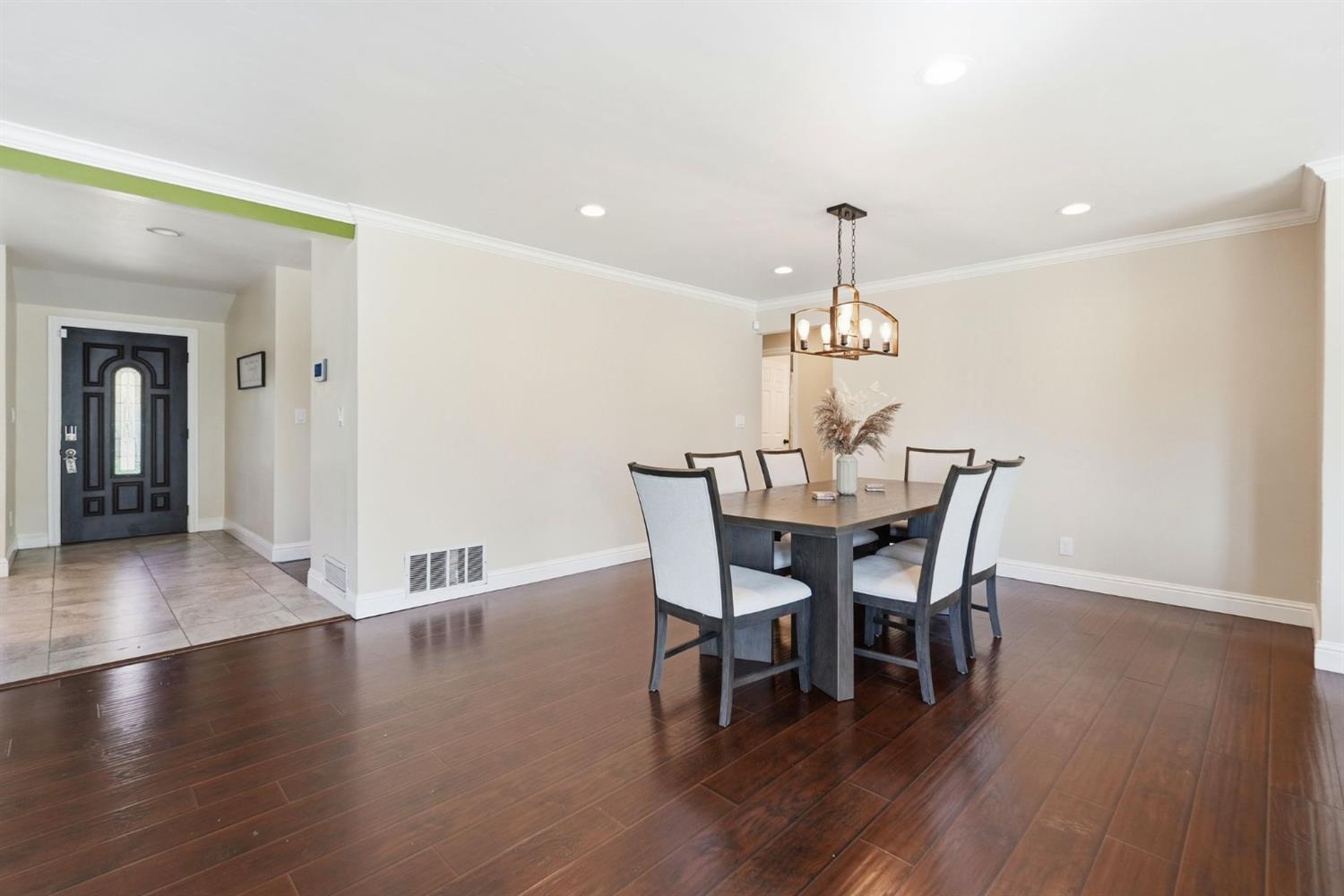 1700 Rolling Hills Road Sacramento, CA 95864 - Photo 34 of 65