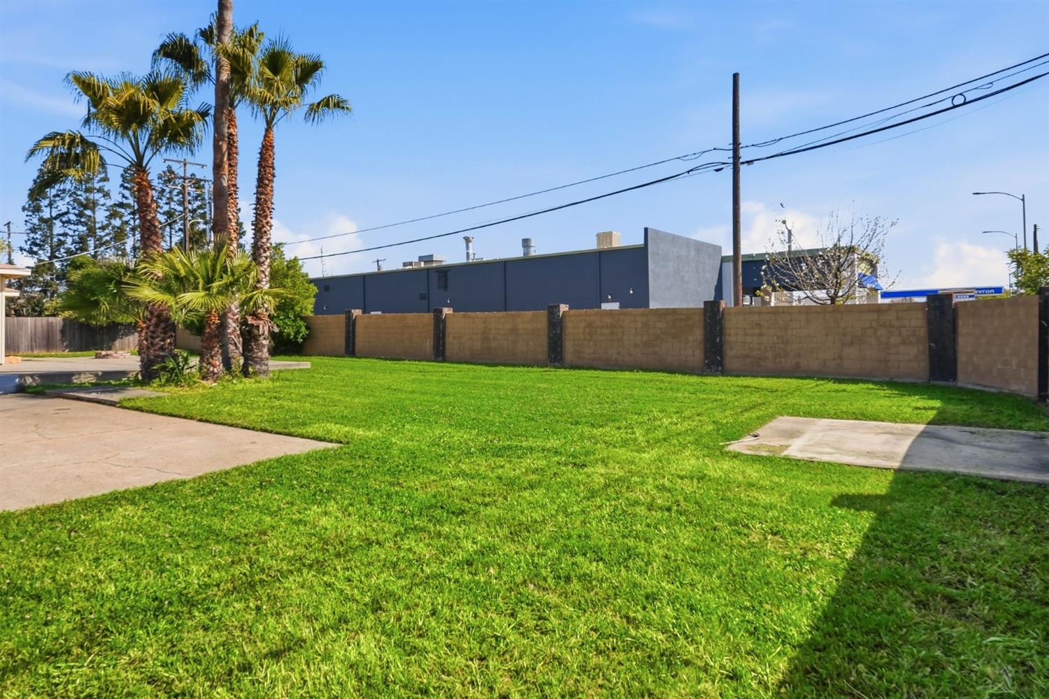 1700 Rolling Hills Road Sacramento, CA 95864 - Photo 47 of 65