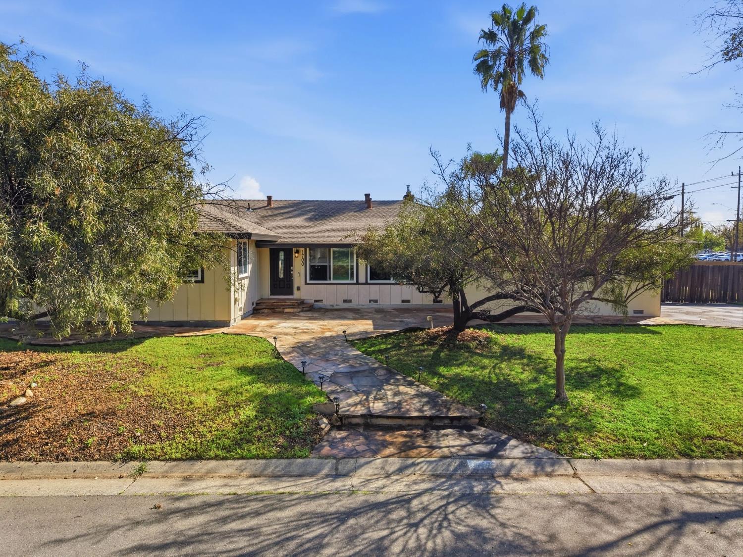 1700 Rolling Hills Road Sacramento, CA 95864 - Photo 51 of 65