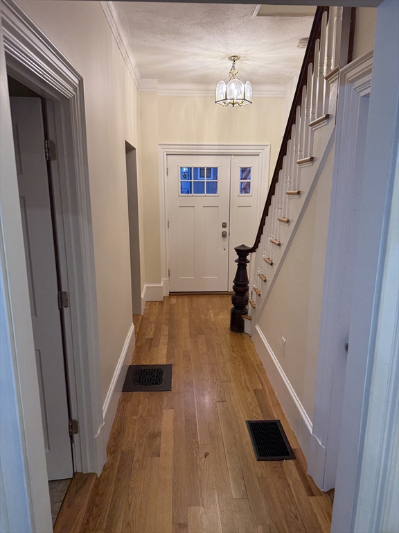 14 Whitford Street Boston, MA 02131 - Photo 5 of 27