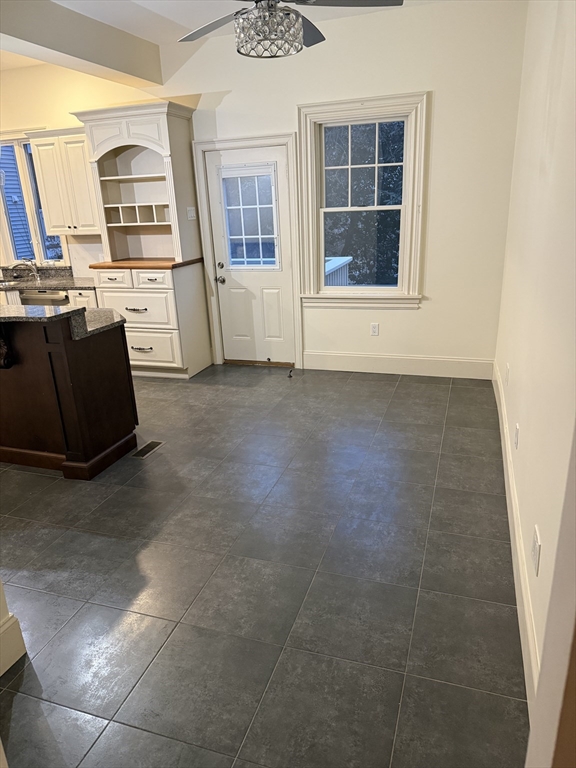 14 Whitford Street Boston, MA 02131 - Photo 9 of 27