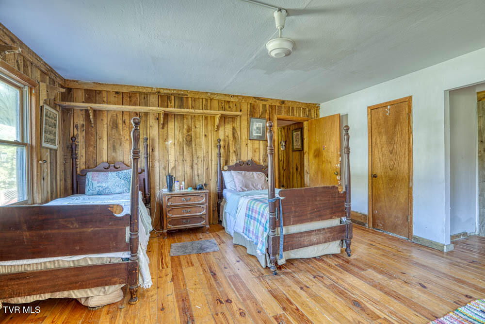 385 Sulphur Springs Road Rogersville, TN 37857 - Photo 15 of 57 385 Sulphur Sprg. Rog MLSb (2 of 25)