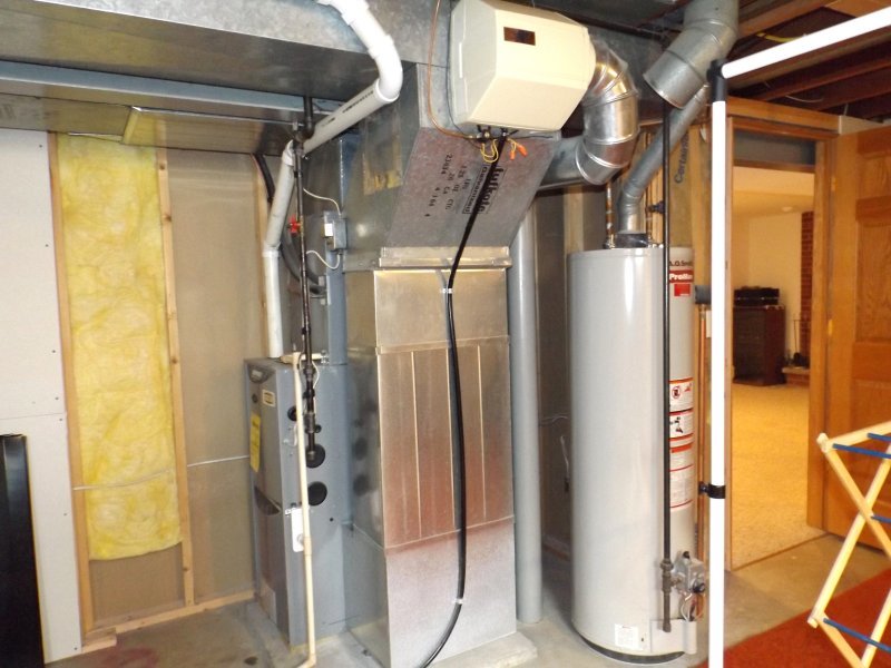 340 Tree Lane Prophetstown, IL 61277 - Photo 28 of 30 a bathroom with a glass shower door and a glass door