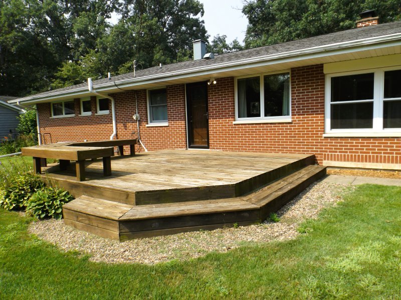 340 Tree Lane Prophetstown, IL 61277 - Photo 5 of 30 a view of a house with pool
