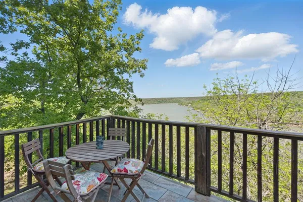 $430,000 | 2775 South Lakeview Drive, Gordon, TX 76453