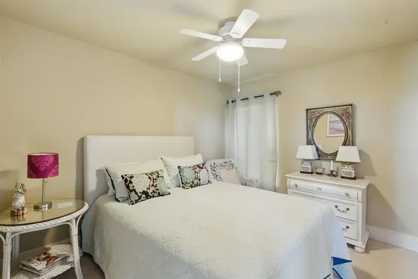 $430,000 | 2775 South Lakeview Drive, Gordon, TX 76453