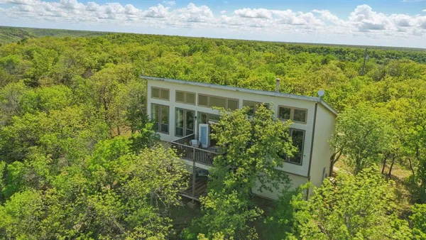 $430,000 | 2775 South Lakeview Drive, Gordon, TX 76453