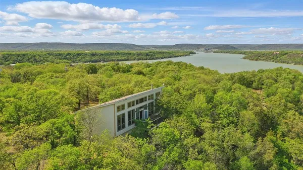 $430,000 | 2775 South Lakeview Drive, Gordon, TX 76453