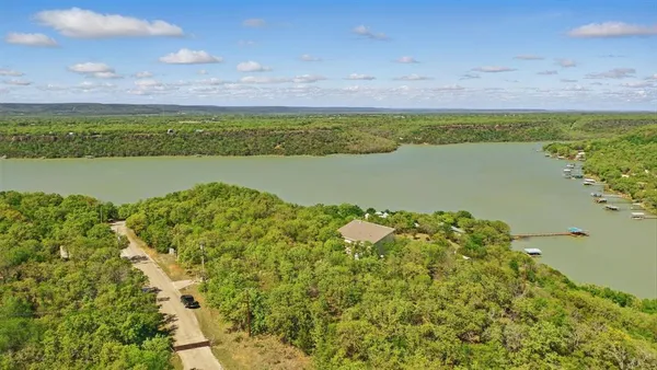 $430,000 | 2775 South Lakeview Drive, Gordon, TX 76453
