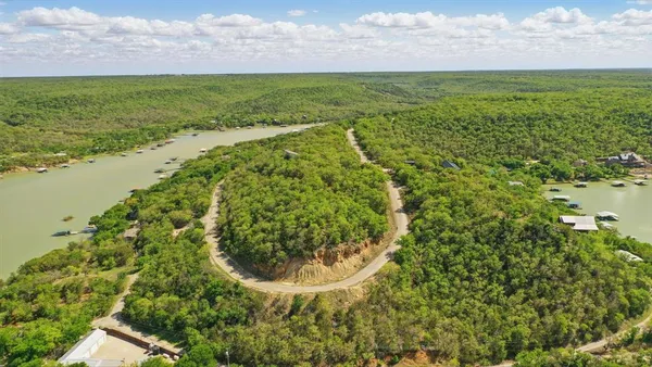 $430,000 | 2775 South Lakeview Drive, Gordon, TX 76453