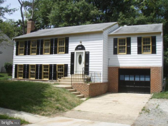 9305 Locksley Road Fort Washington, MD 20744 - Photo 1 of 29 FRONT OF HOUSE