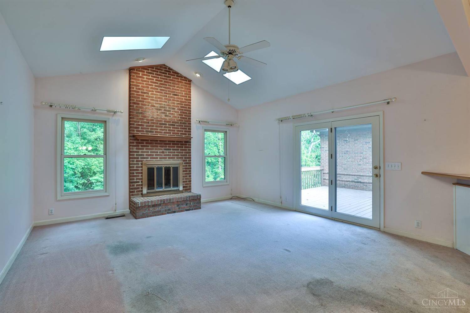 6831 Rapid Run Road Cincinnati, OH 45233 - Photo 9 of 41 Gallery Image 9