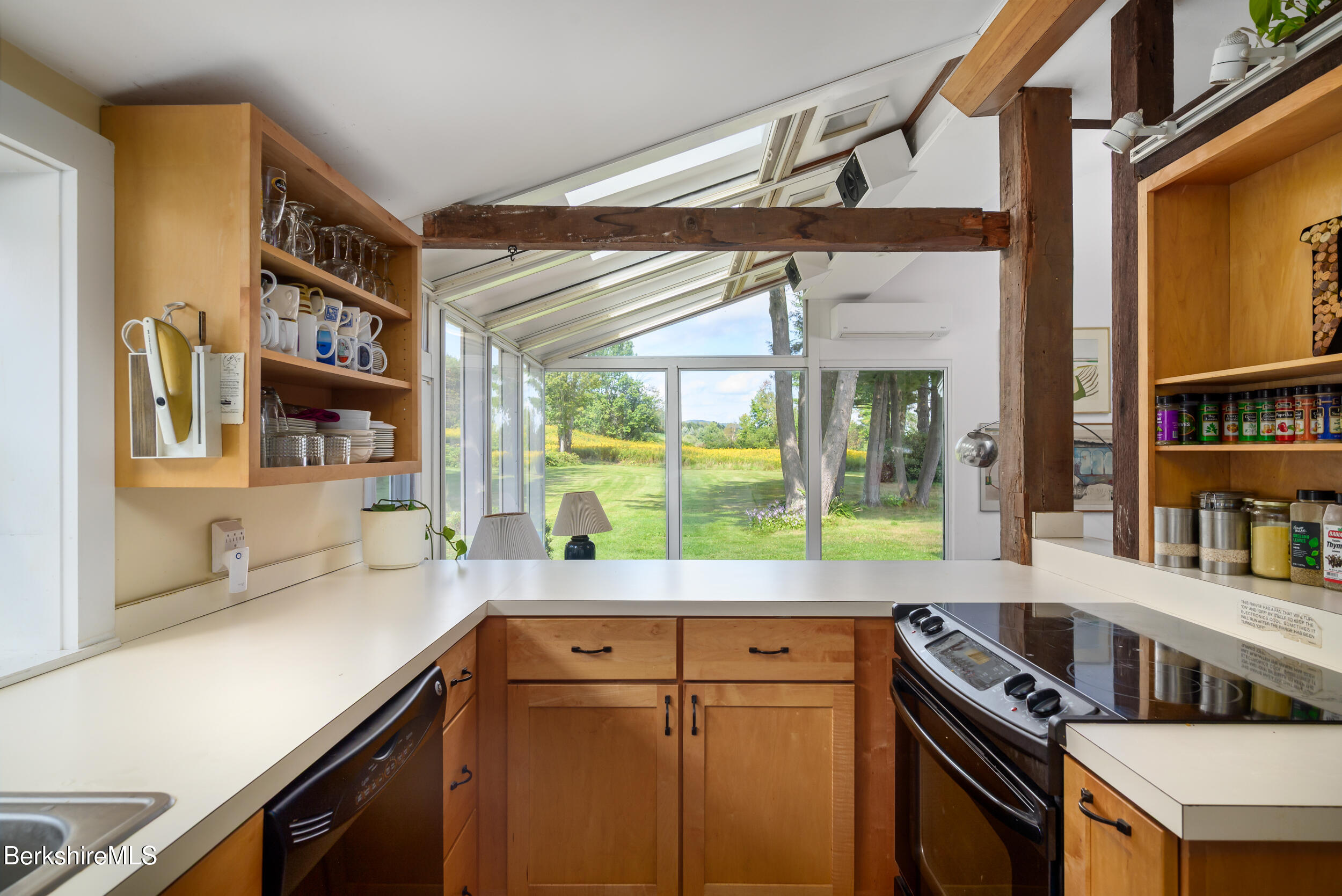 523 Hancock Road Williamstown, MA 01267 - Photo 35 of 52 KItchen