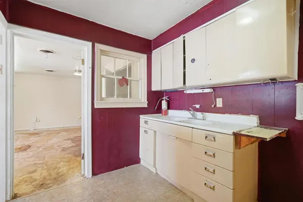 $80,000 | 3350 South 4th Street, Abilene, TX 79605