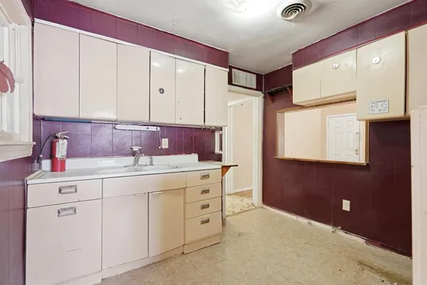 $80,000 | 3350 South 4th Street, Abilene, TX 79605