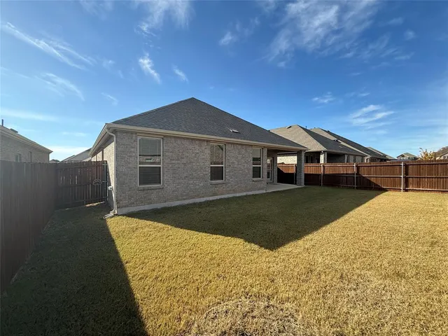 $2,250 | 9909 Gray Barrel Drive, Aubrey, TX 76227