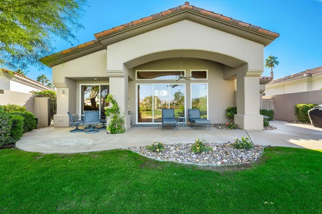 $1,425,000 | 428 Tomahawk Drive, Palm Desert, CA 92211