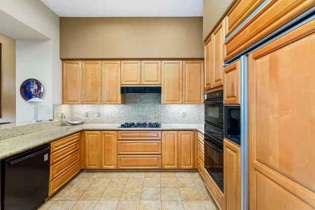 $1,425,000 | 428 Tomahawk Drive, Palm Desert, CA 92211