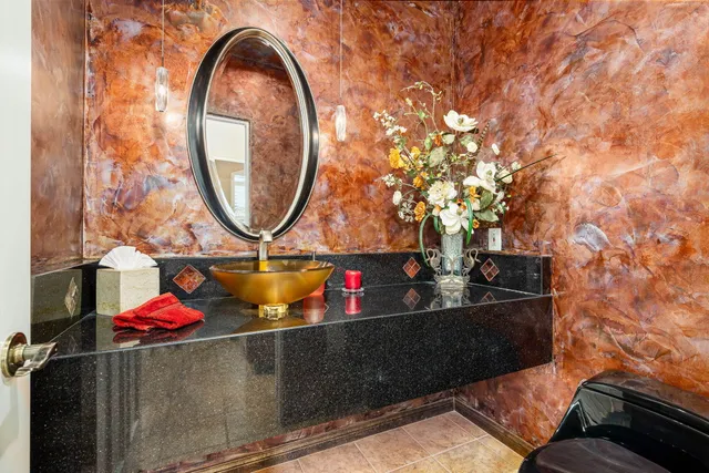 $1,425,000 | 428 Tomahawk Drive, Palm Desert, CA 92211