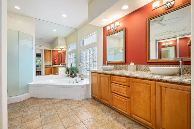 $1,425,000 | 428 Tomahawk Drive, Palm Desert, CA 92211