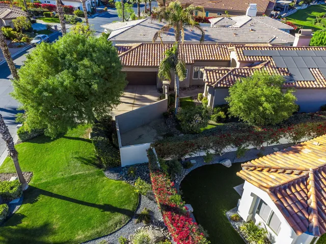 $1,425,000 | 428 Tomahawk Drive, Palm Desert, CA 92211