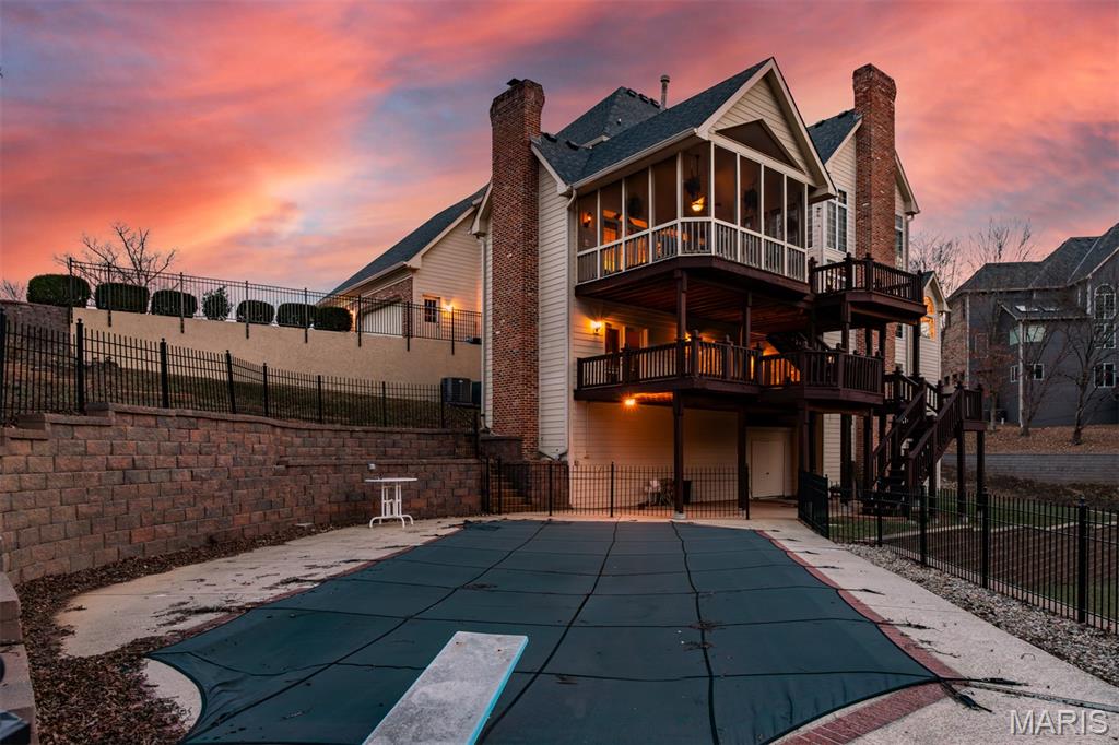 6 Kingspointe Lake Court Chesterfield, MO 63005 - Photo 7 of 20