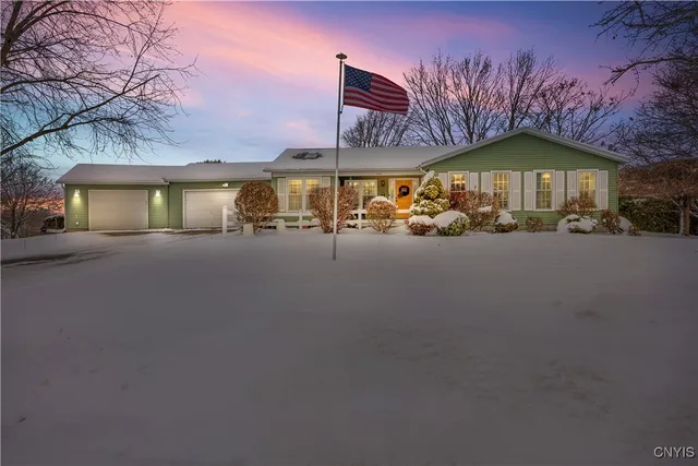 $350,000 | 650 Patio Cir Drive, Oneida, NY 13421