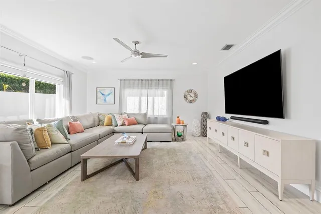 $2,995,000 | 2228 Northeast 26th Street, Lighthouse Point, FL 33064