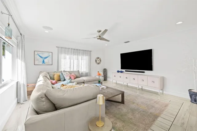 $2,995,000 | 2228 Northeast 26th Street, Lighthouse Point, FL 33064