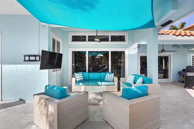 $2,995,000 | 2228 Northeast 26th Street, Lighthouse Point, FL 33064