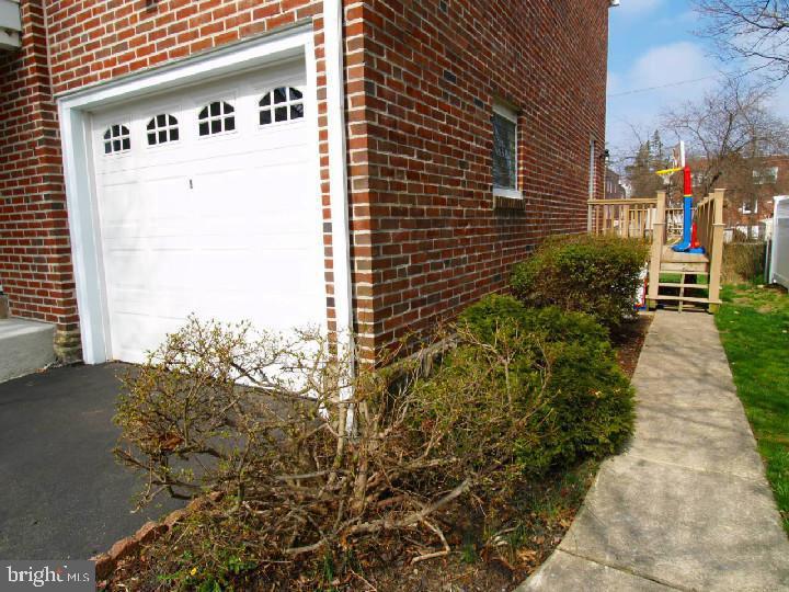 34 Braeburn Road Havertown, PA 19083 - Photo 5 of 32