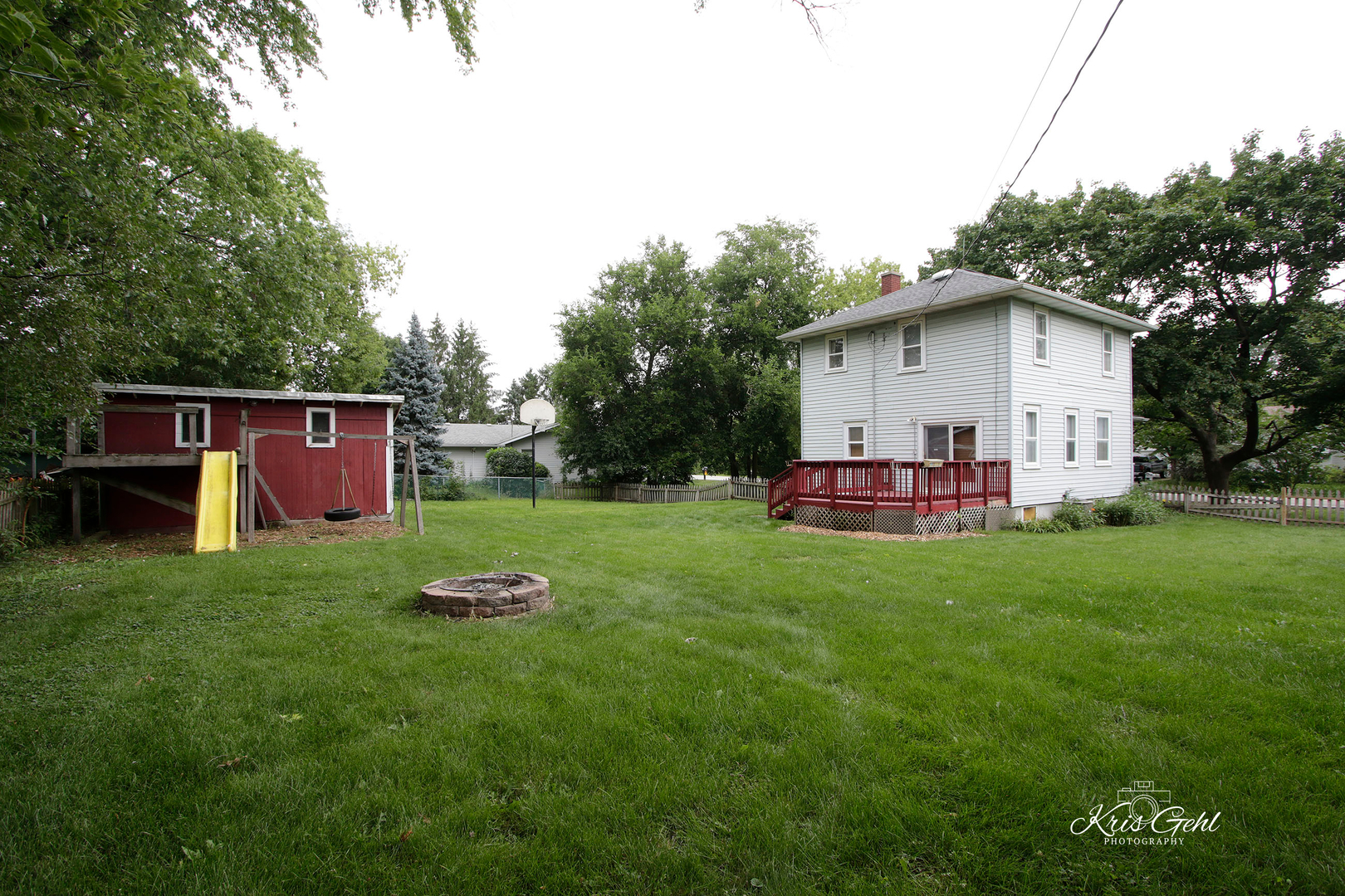 1038 Ferndale Street Gurnee, IL 60031 - Photo 22 of 24 a view of a house with backyard