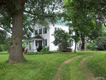 11759 Highland Road Highland, IL 62249 - Photo 16 of 31
