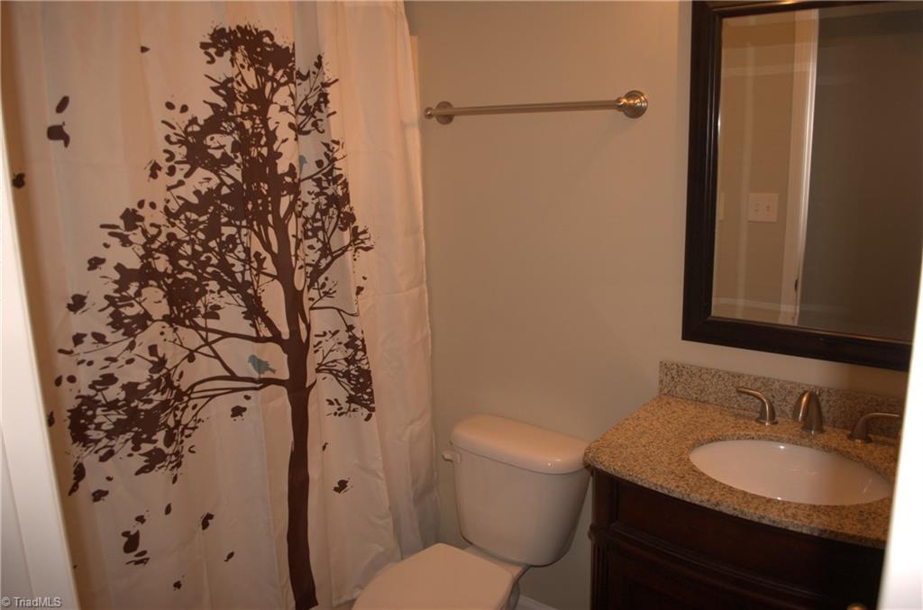 4108 Huff Road Archdale, NC 27263 - Photo 17 of 50 Hallway Bathroom