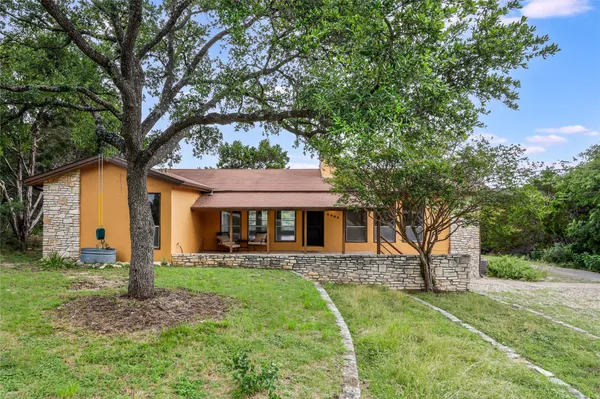 $299,000 | 5405 Country Club Drive, Lago Vista, TX 78645