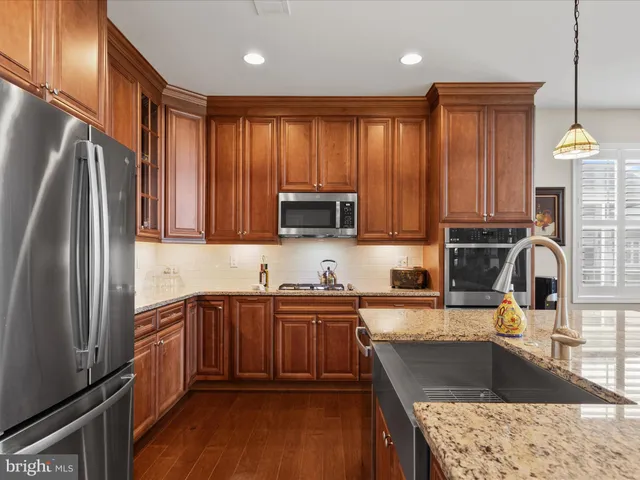 a view of a dining room and livingroom view