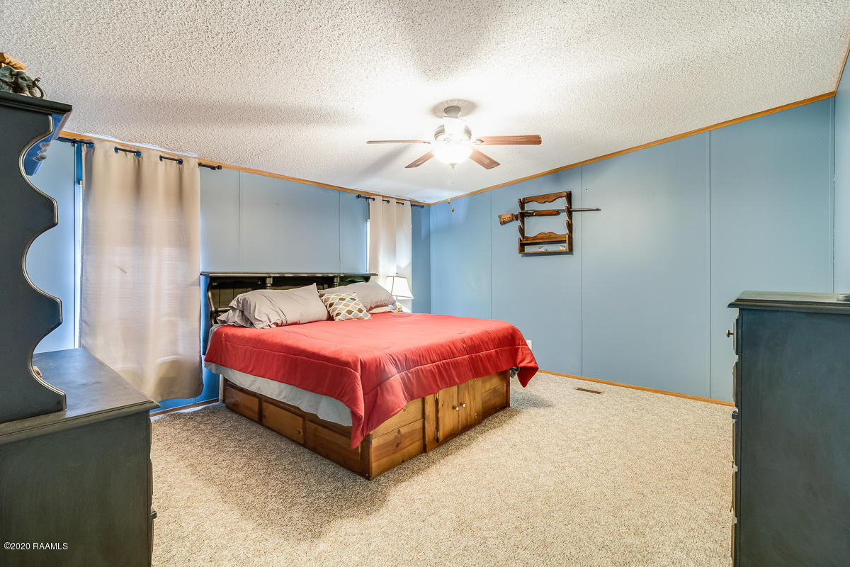 4316 Waguespack Road New Iberia, LA 70560 - Photo 8 of 15 Gallery Image 8