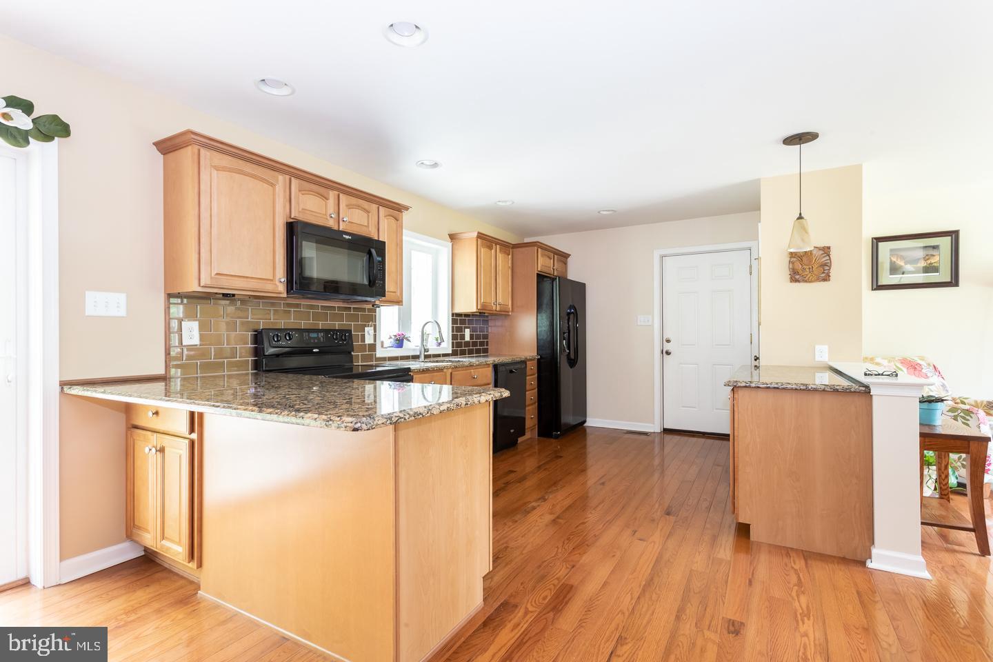 141 Zaleski Road Coatesville, PA 19320 - Photo 4 of 27