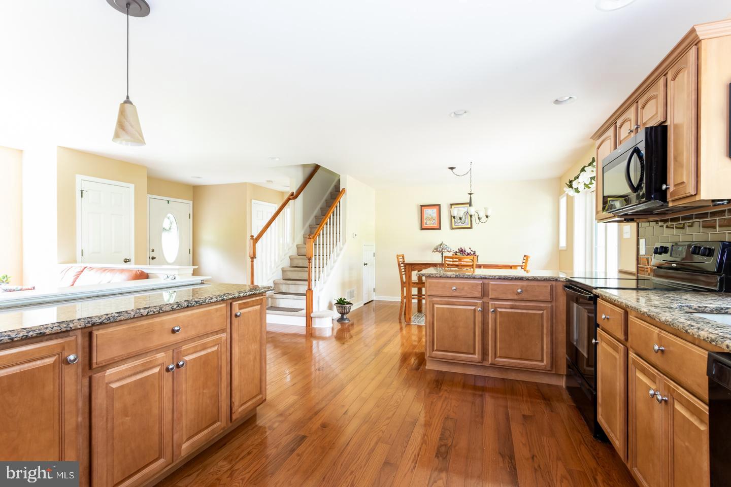 141 Zaleski Road Coatesville, PA 19320 - Photo 5 of 27