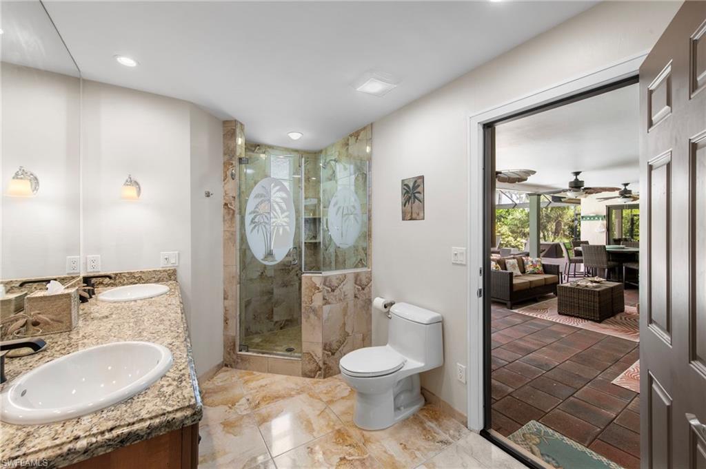 1813 Princess Court Naples, FL 34110 - Photo 13 of 42 Gallery Image 13
