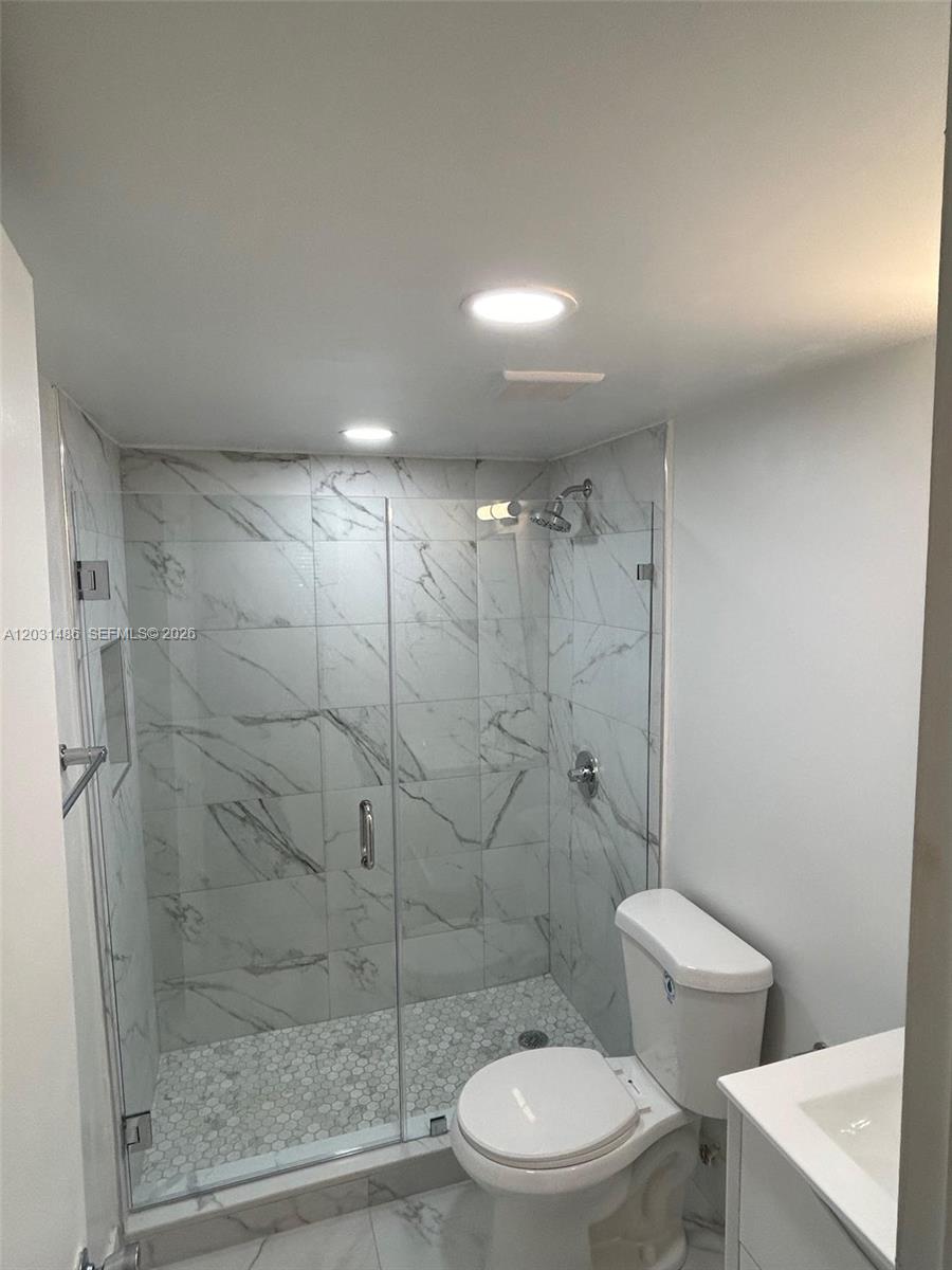 2920 Southwest 28th Terrace, Unit 202 Miami, FL 33133 - Photo 17 of 27