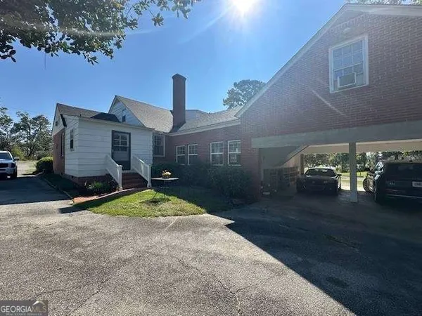 $369,000 | 907 Center Drive, Vidalia, GA 30474