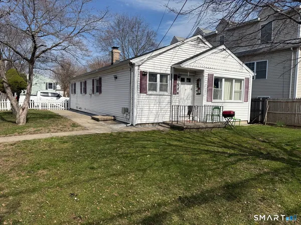 $3,500 | 524 Beechmont Avenue, Bridgeport, CT 06606